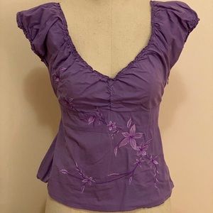 Summer top purple with flowers